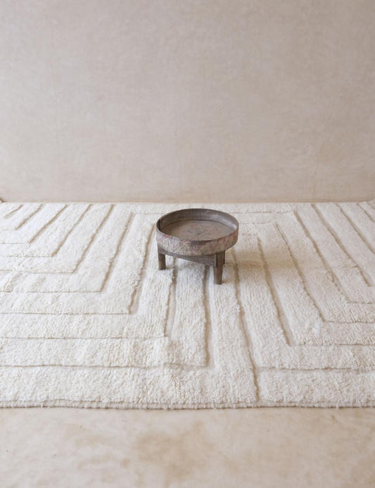 Discover the Beauty of Wool Moroccan Rugs: From Beni Ourain to Bohemian and Black & White Checkered Styles