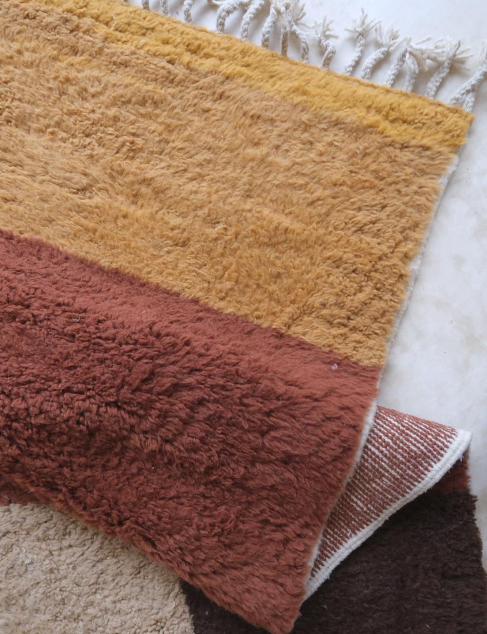 Contemporary Boujad Wool Rug – Oversized Modern Moroccan Wool Rug in biege & brown